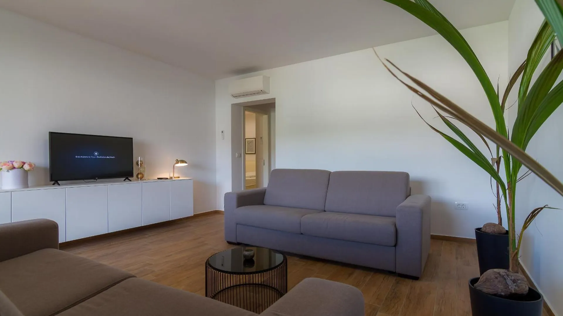 Villa Royal Supetarska Draga Croatia